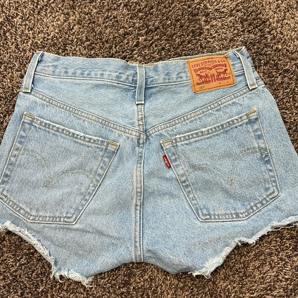 Levi shorts 501